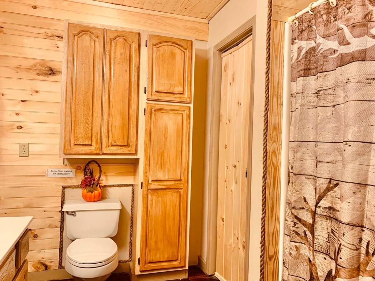 Lazy Bear Cabin Sevierville Bagian luar foto