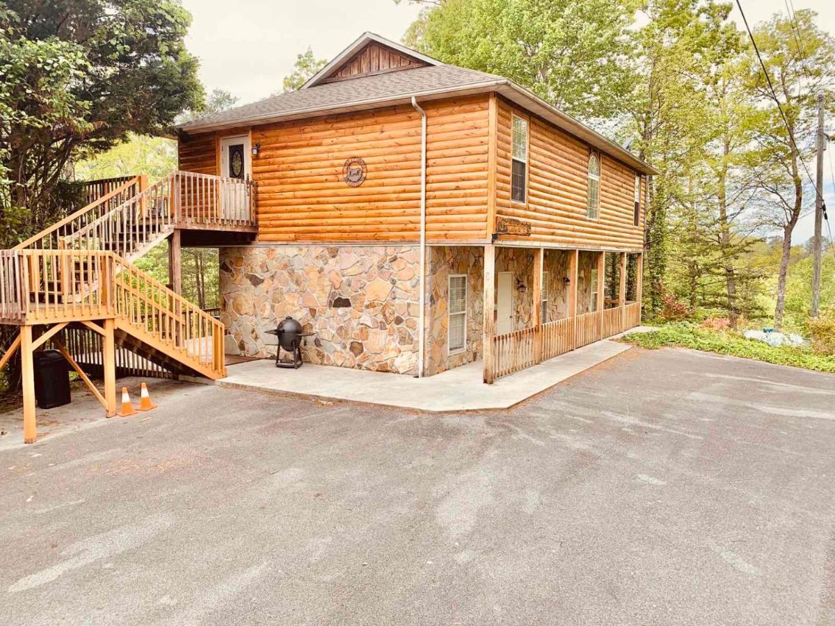 Lazy Bear Cabin Sevierville Bagian luar foto