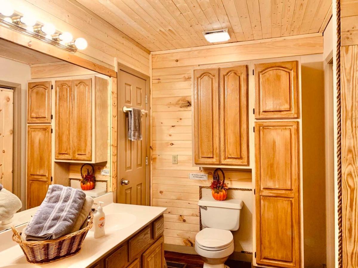 Lazy Bear Cabin Sevierville Bagian luar foto