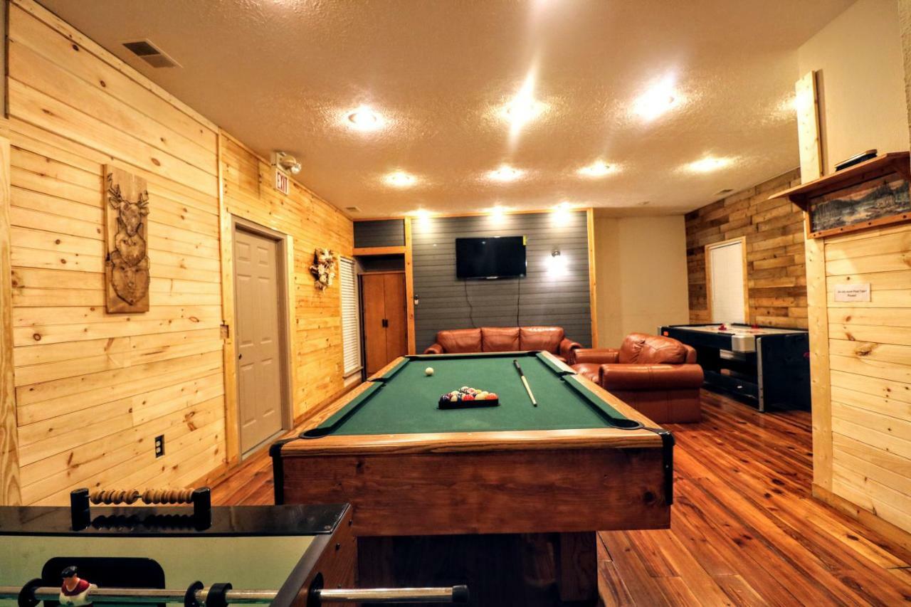 Lazy Bear Cabin Sevierville Bagian luar foto