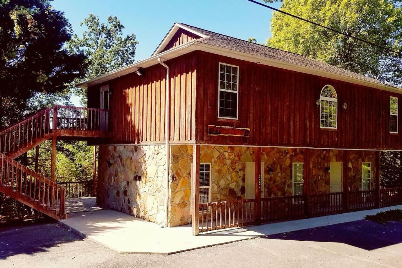 Lazy Bear Cabin Sevierville Bagian luar foto