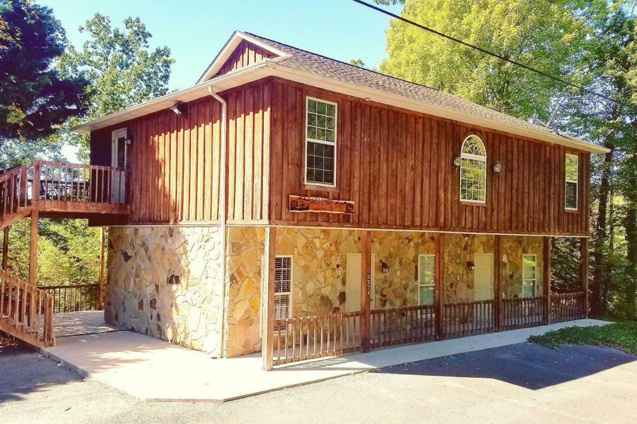 Lazy Bear Cabin Sevierville Bagian luar foto